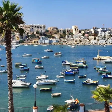 Carsons Court - Seafront - Fl 1 Apartment