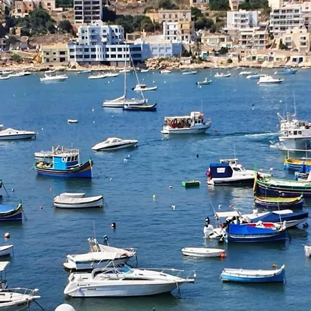 Carsons Court - Seafront - Fl 1 * St. Paul's Bay