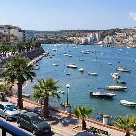 Carsons Court - Seafront - Fl 1 *