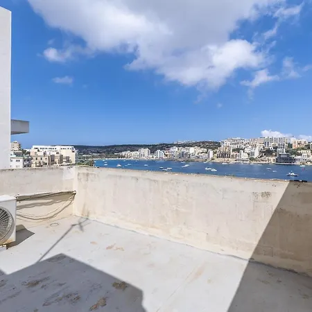 Carsons Court - Seafront - Fl 1 *