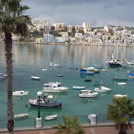 Apartment Carsons Court - Seafront - Fl 1 St. Paul's Bay